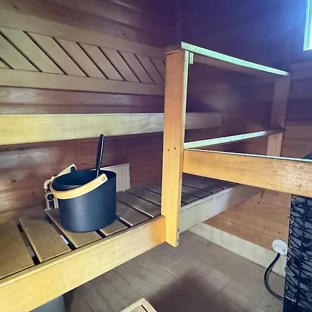 Villa Maalaistalo Mukavuuksilla